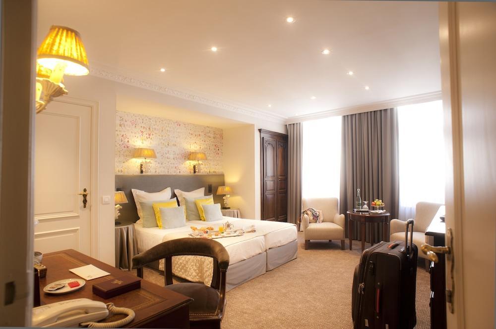 Dukes' Palace Residence - By Dukes' Hotel Collection Μπριζ Εξωτερικό φωτογραφία